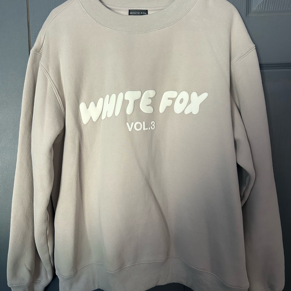 White Fox Cream Crewneck